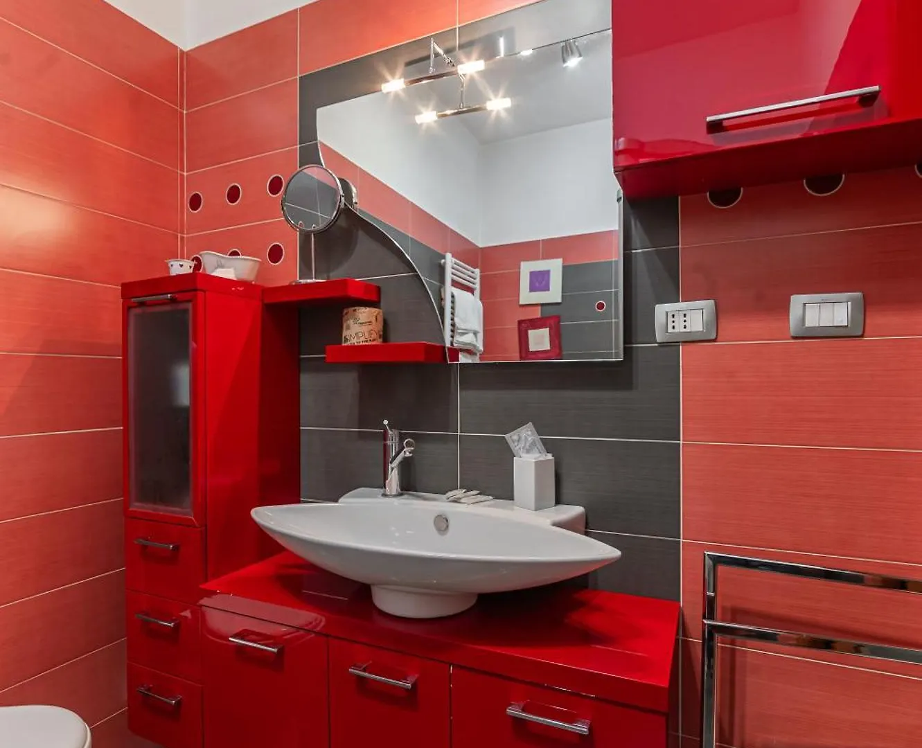Apartment Guest House Mama - Cozy & Elegant Rome Italy